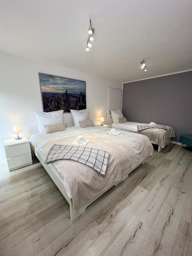 Home Inn Apartments - 201 Мінден Екстер'єр фото