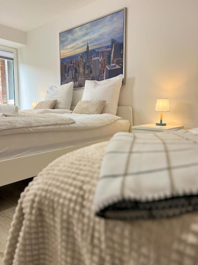Home Inn Apartments - 201 Мінден Екстер'єр фото